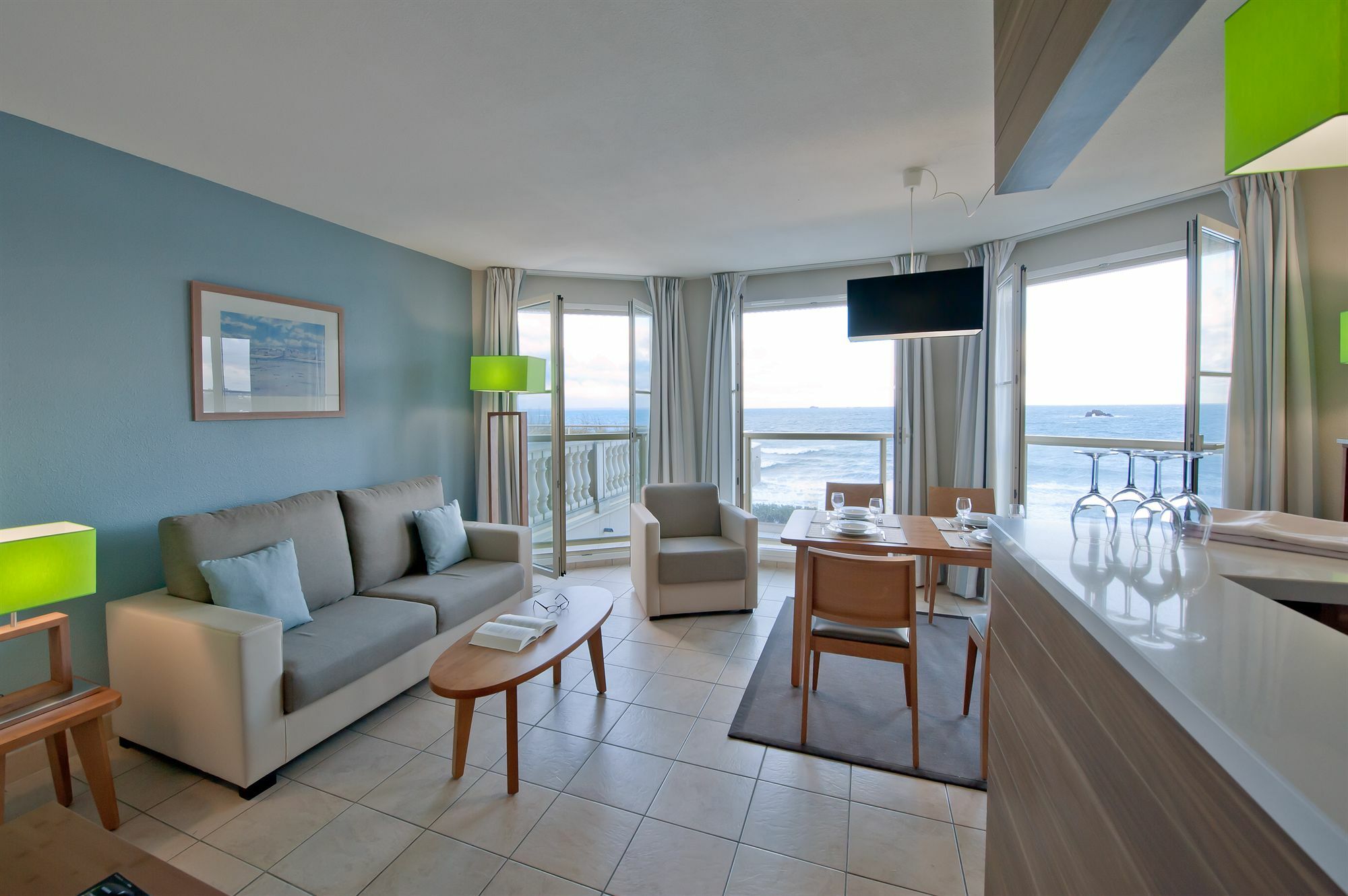 Appart hôtel La Résidence Reine Marine 4*